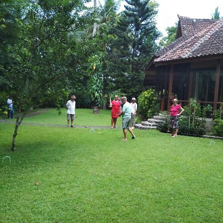 The Country House Senggigi Exterior photo