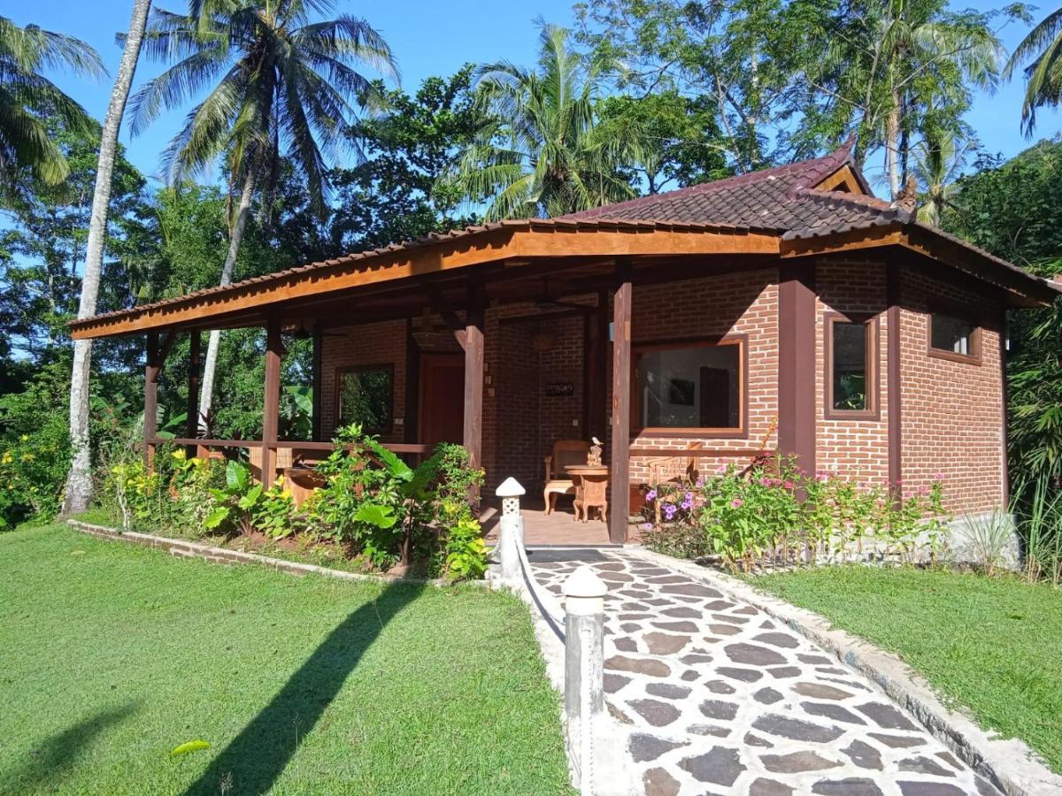 The Country House Senggigi Exterior photo