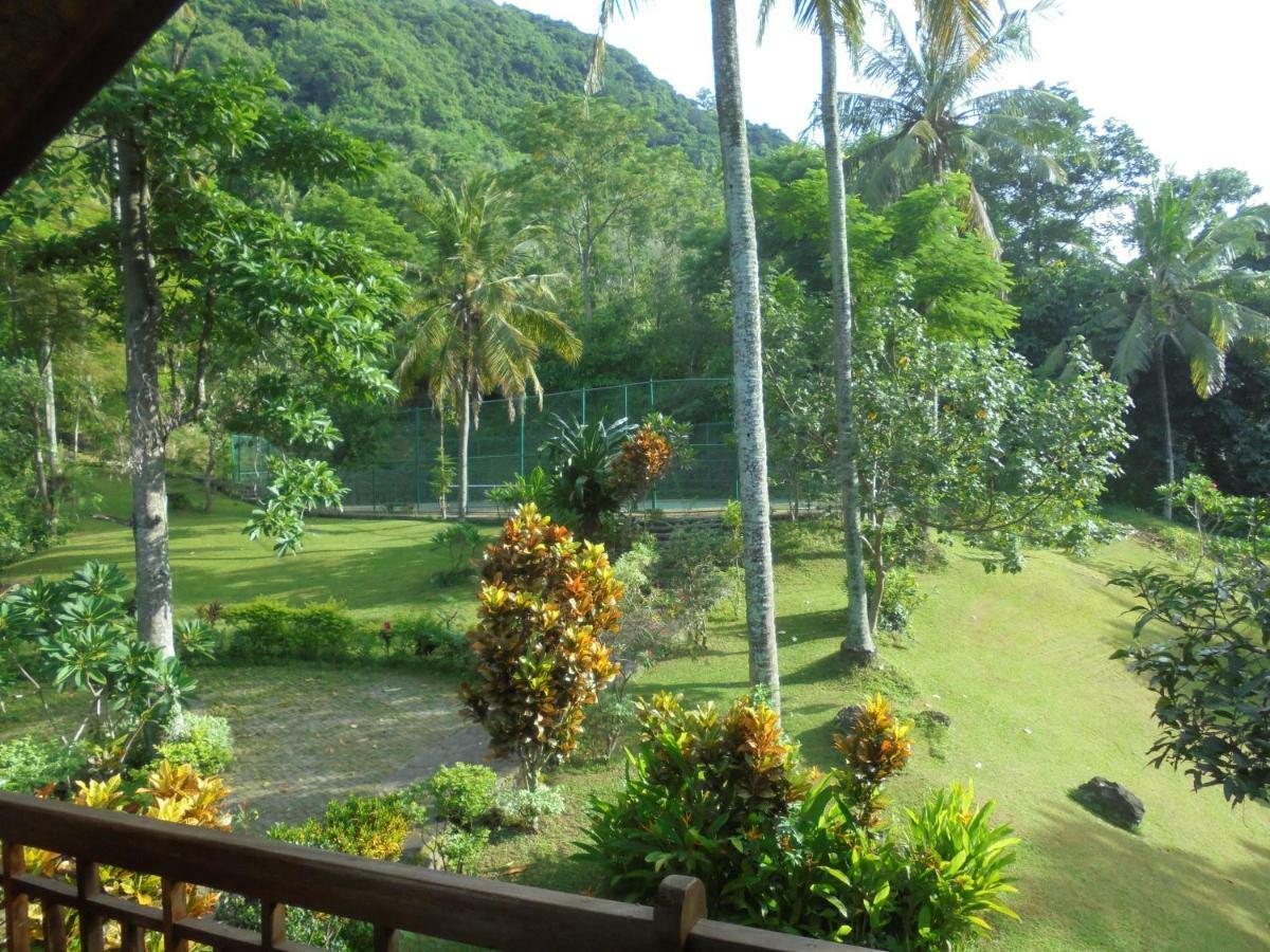 The Country House Senggigi Exterior photo