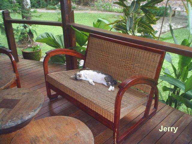 The Country House Senggigi Exterior photo